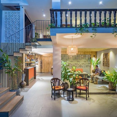 Villa Langka Hotel & Restaurant Пном Пен Екстериор снимка