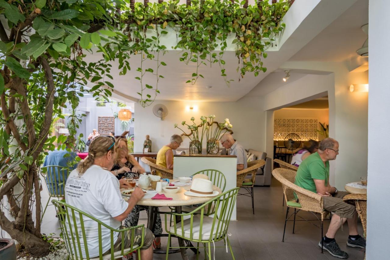 Villa Langka Hotel & Restaurant Пном Пен Екстериор снимка