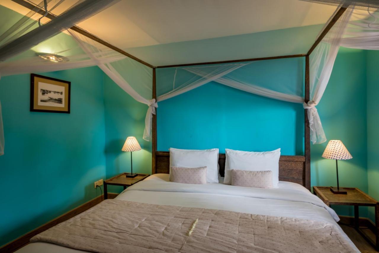 Villa Langka Hotel & Restaurant Пном Пен Екстериор снимка