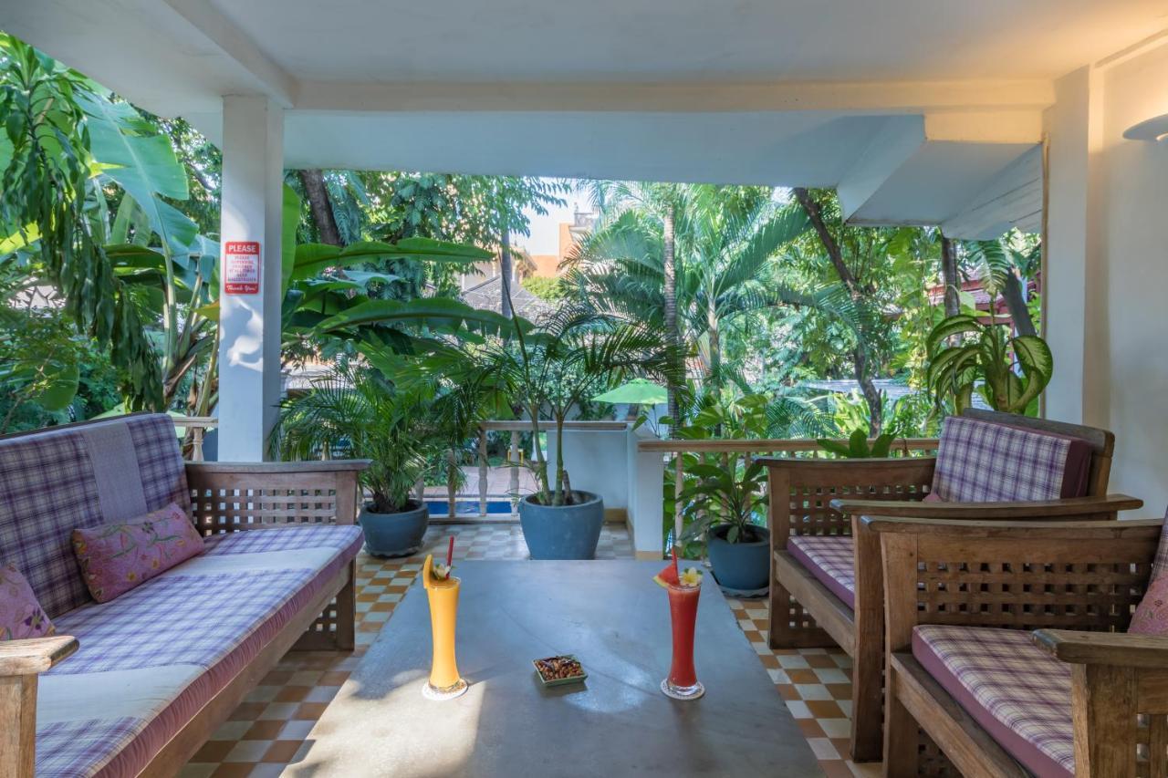 Villa Langka Hotel & Restaurant Пном Пен Екстериор снимка